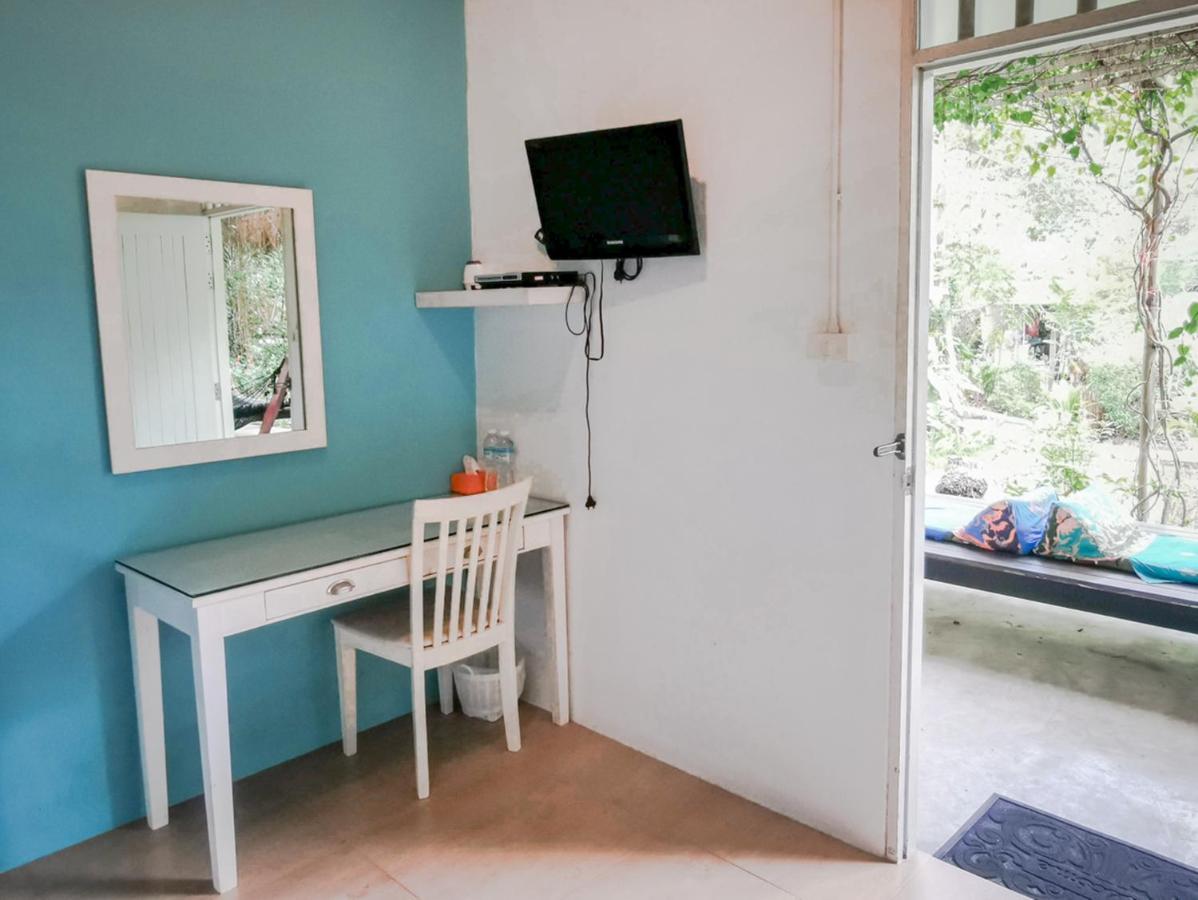 Glur Hostel Ao Nang Buitenkant foto