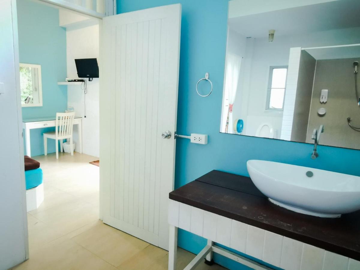 Glur Hostel Ao Nang Buitenkant foto