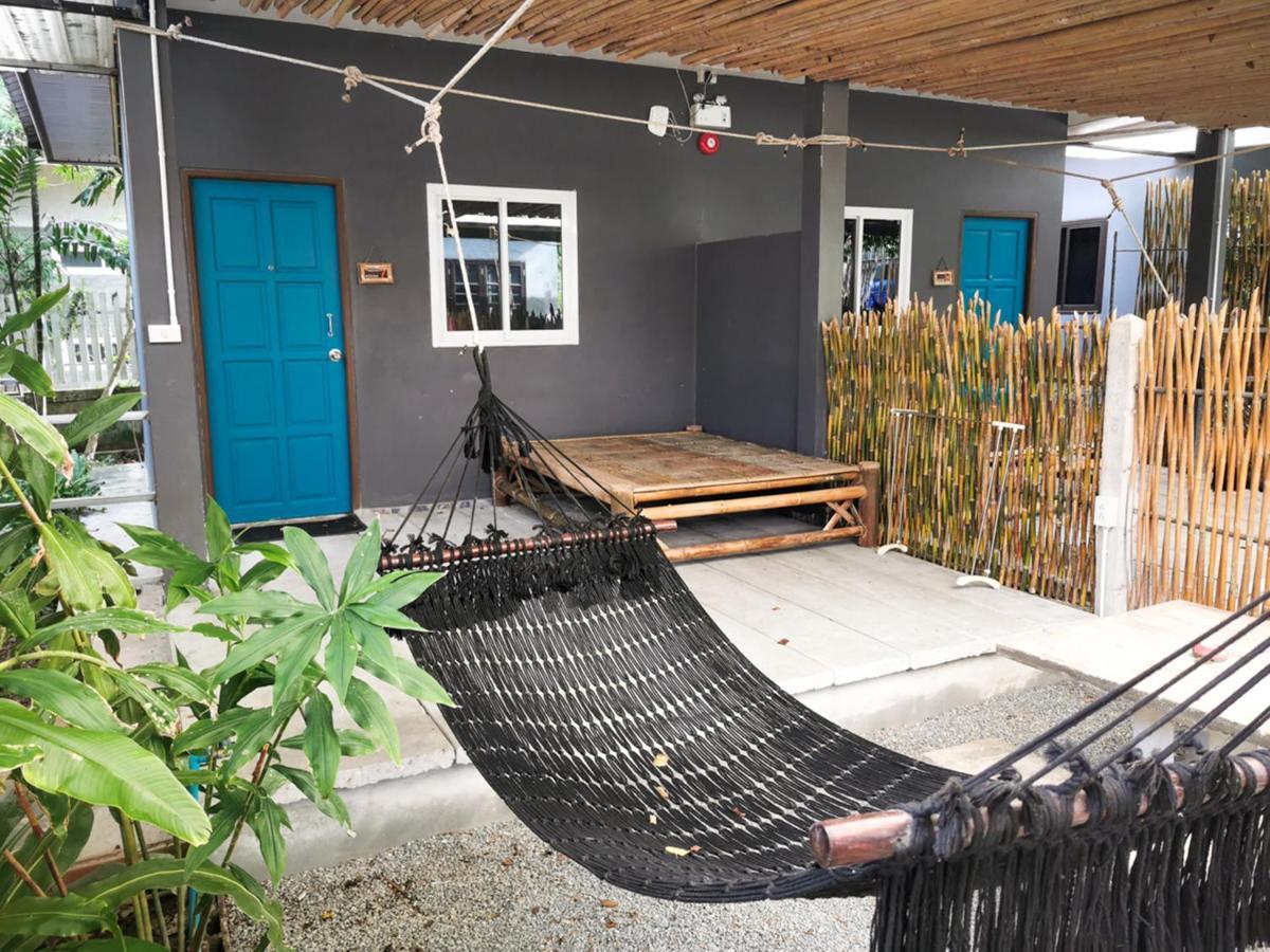 Glur Hostel Ao Nang Buitenkant foto