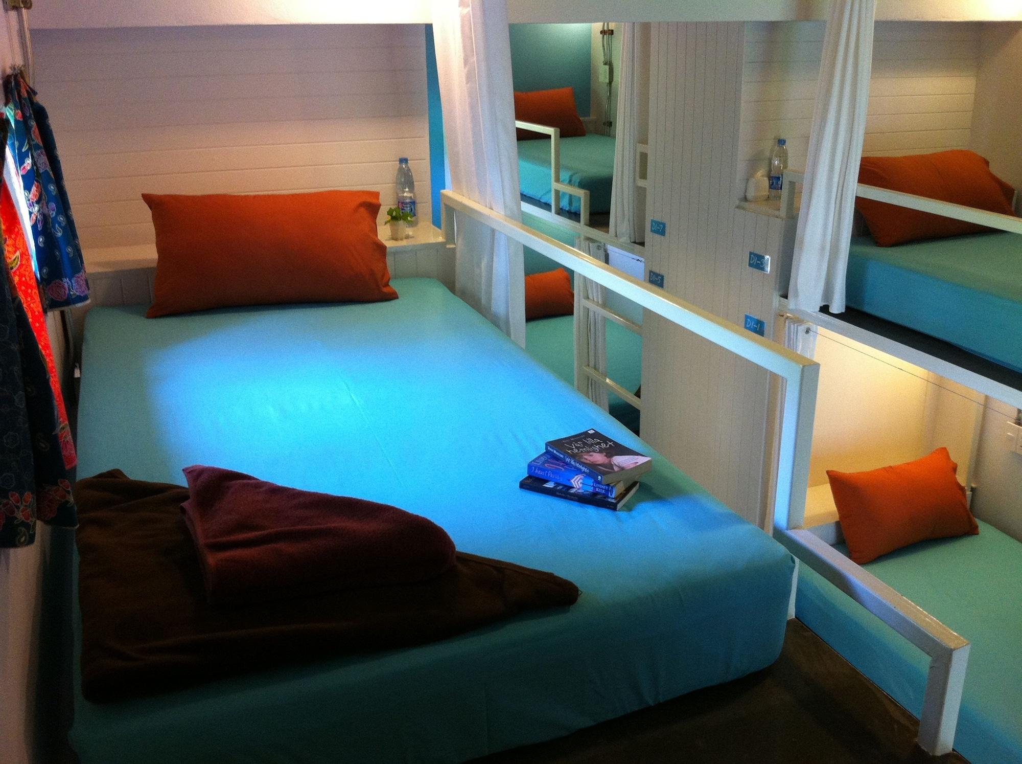 Glur Hostel Ao Nang Buitenkant foto