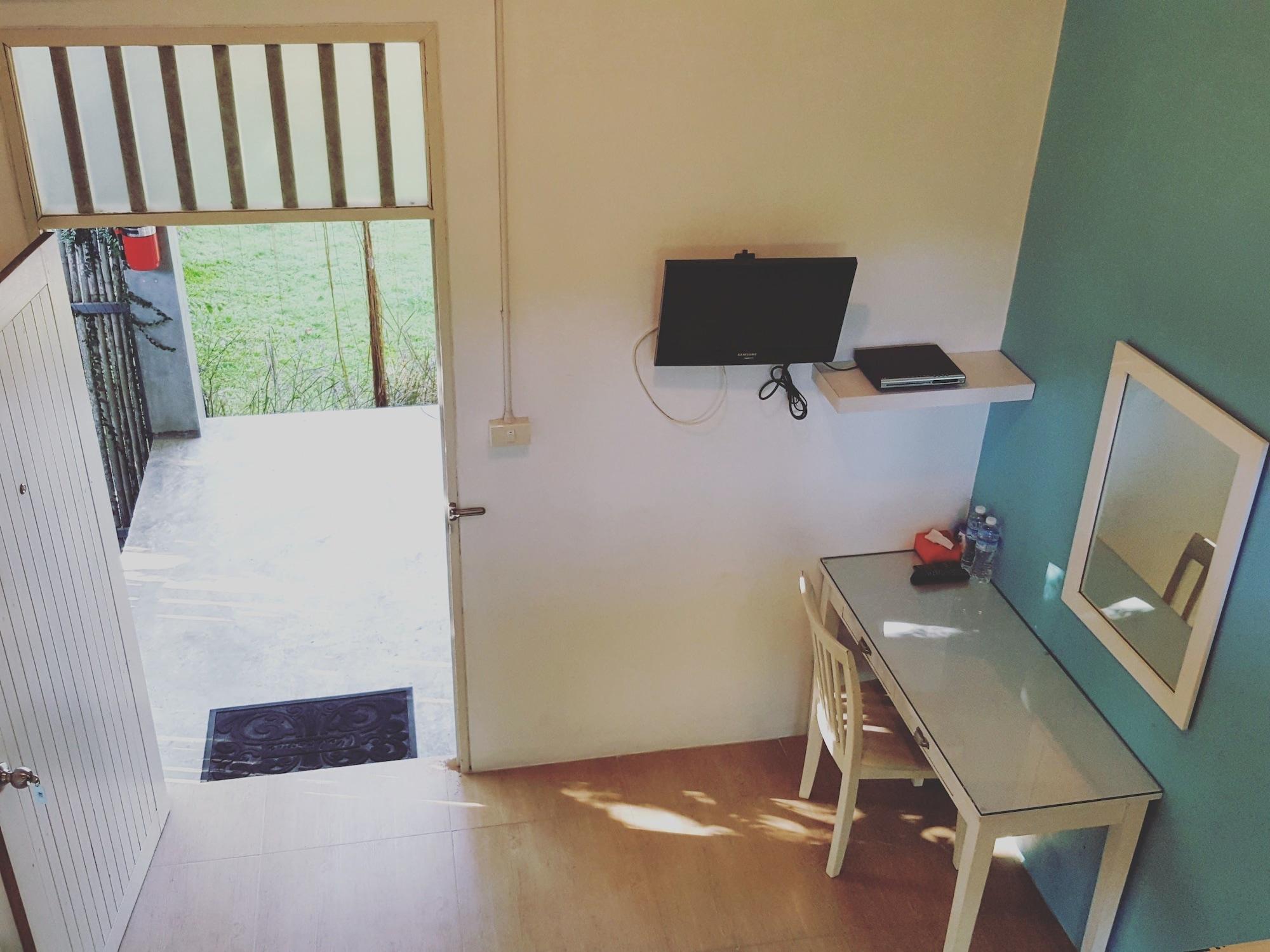 Glur Hostel Ao Nang Buitenkant foto