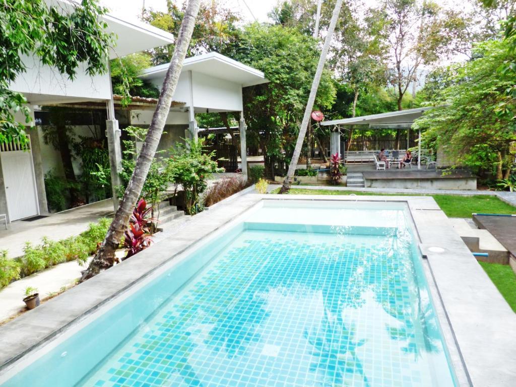 Glur Hostel Ao Nang Buitenkant foto