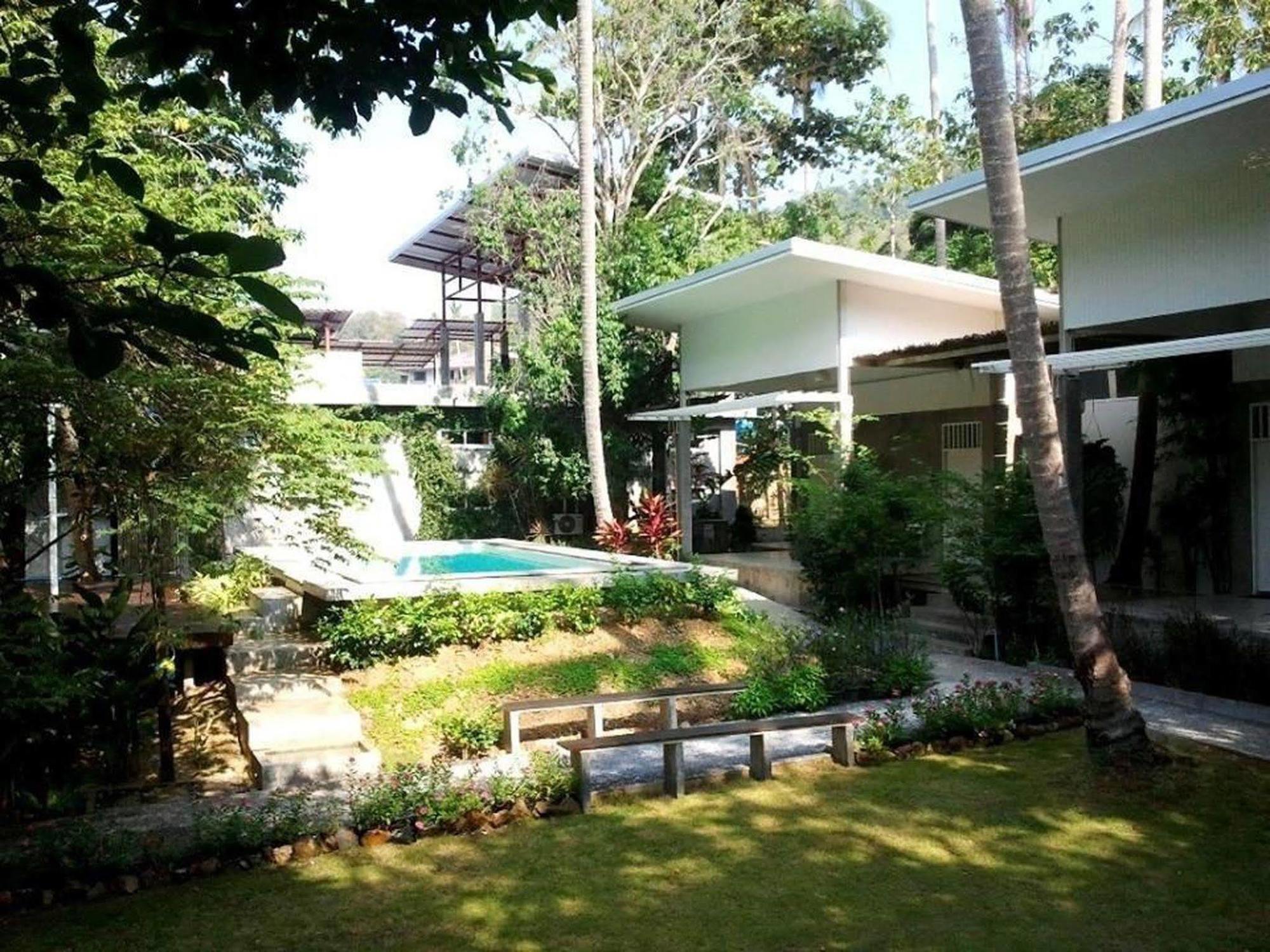 Glur Hostel Ao Nang Buitenkant foto