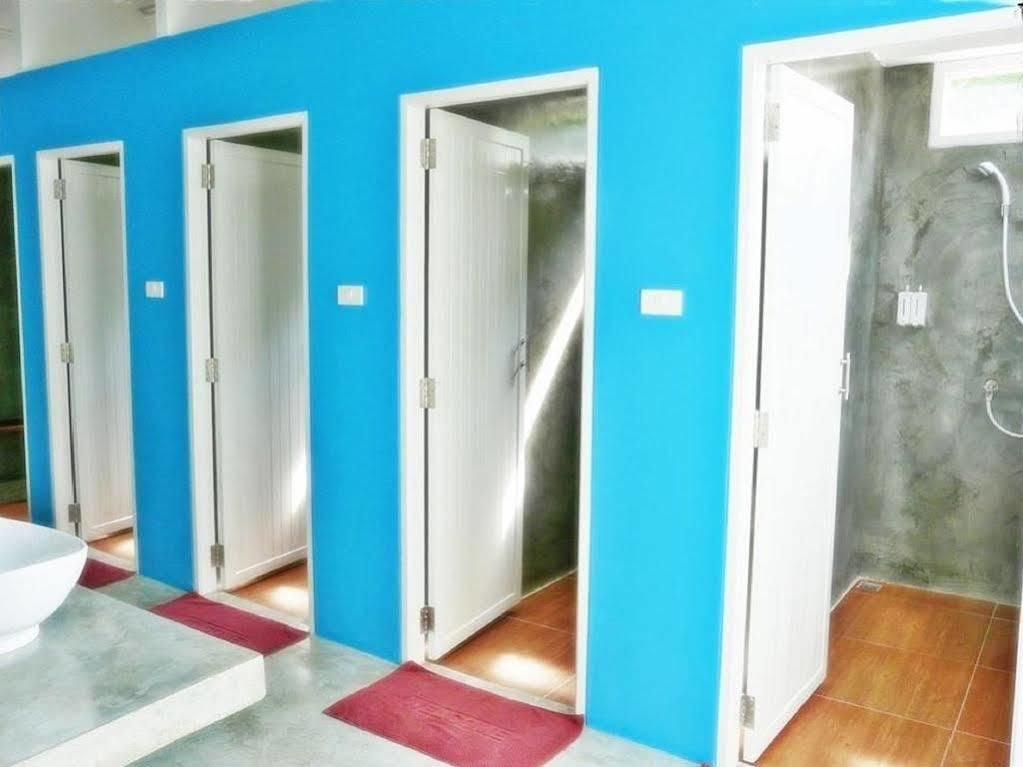 Glur Hostel Ao Nang Buitenkant foto