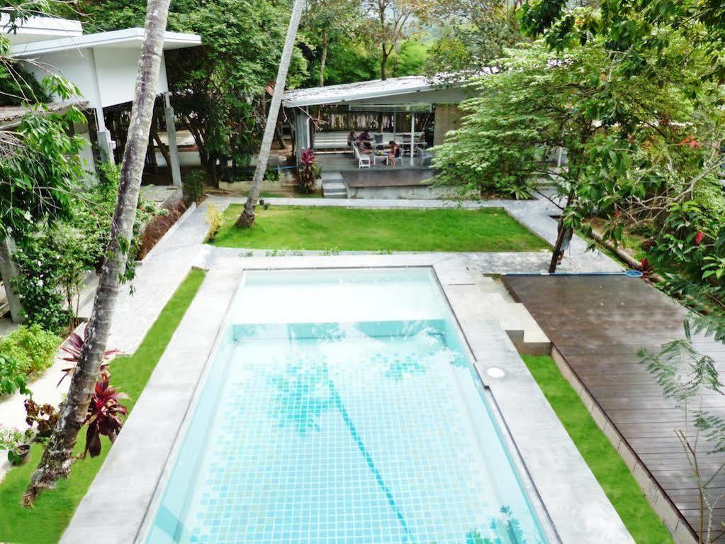 Glur Hostel Ao Nang Buitenkant foto