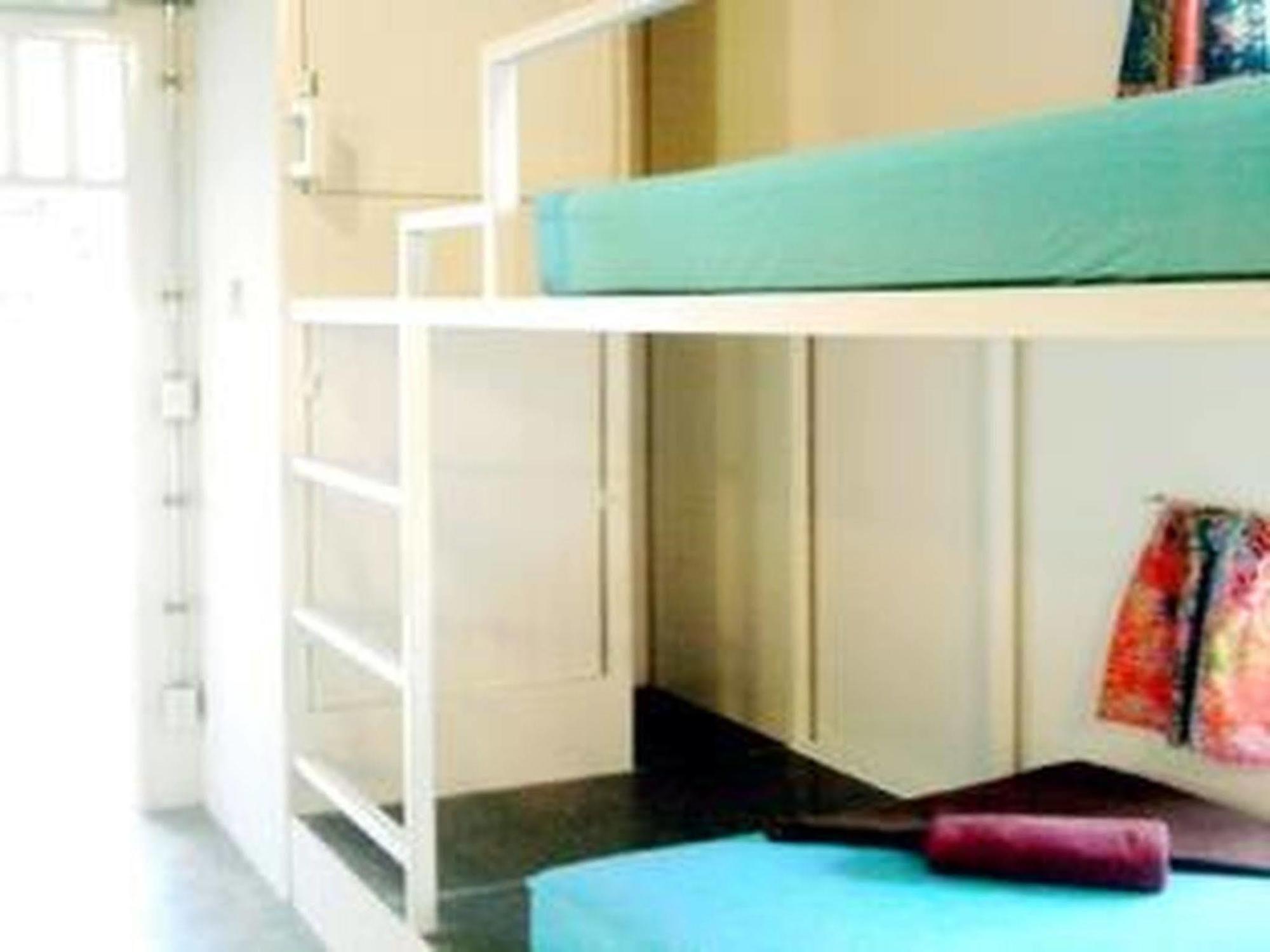 Glur Hostel Ao Nang Buitenkant foto